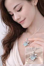 Colar com Pingente Tartaruga Azul e prata