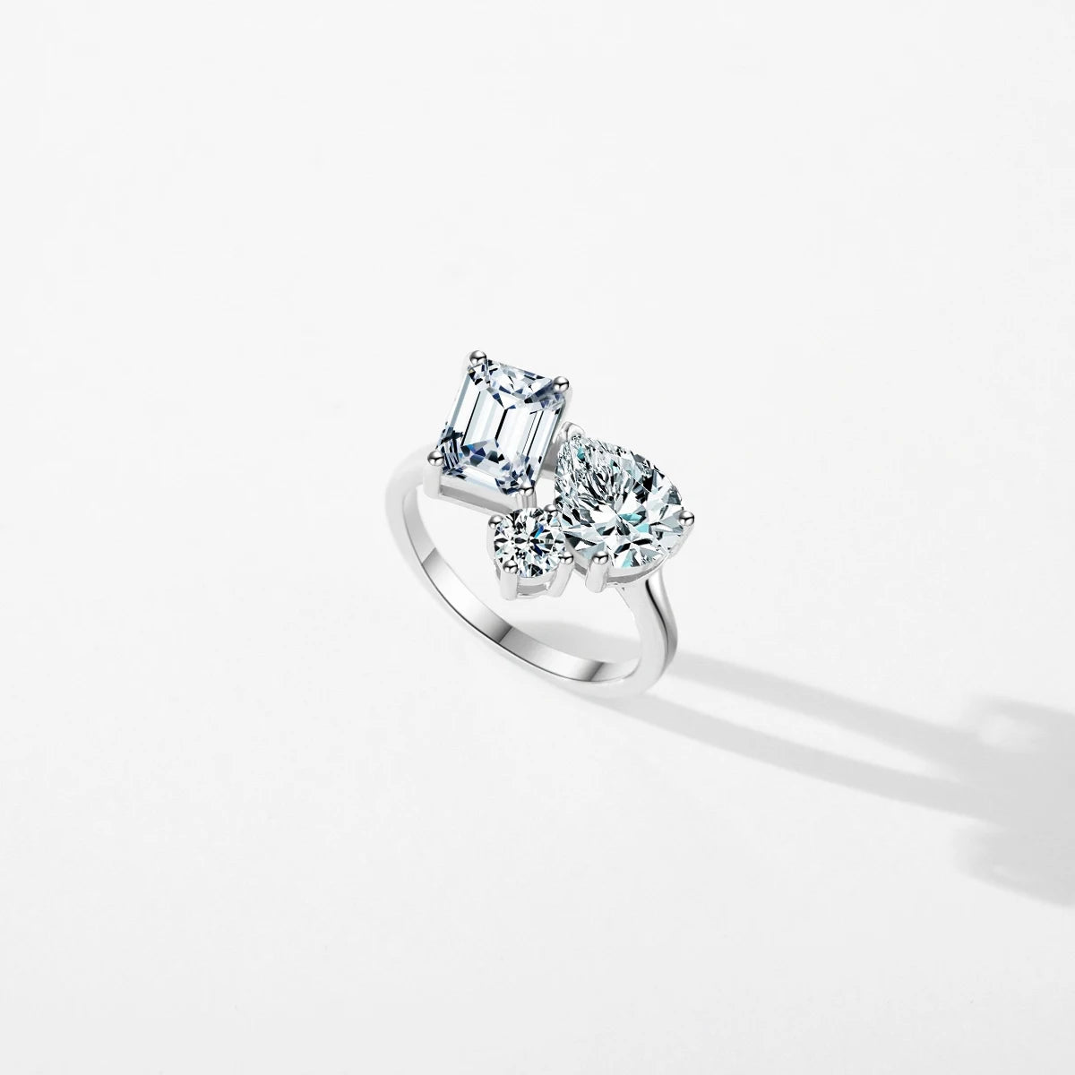 Anel de Luxo em Prata 925 Corte Esmeralda Geométrico