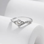 Anel de Prata 925 com Moissanite e Diamante Lab Criado