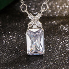 Colar com Pingente Retângulo Geométrico com Zircônia em Prata 925