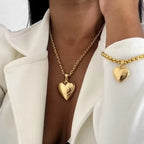 Colar + Pulseira Feminino com Pingente de Coração Dourado