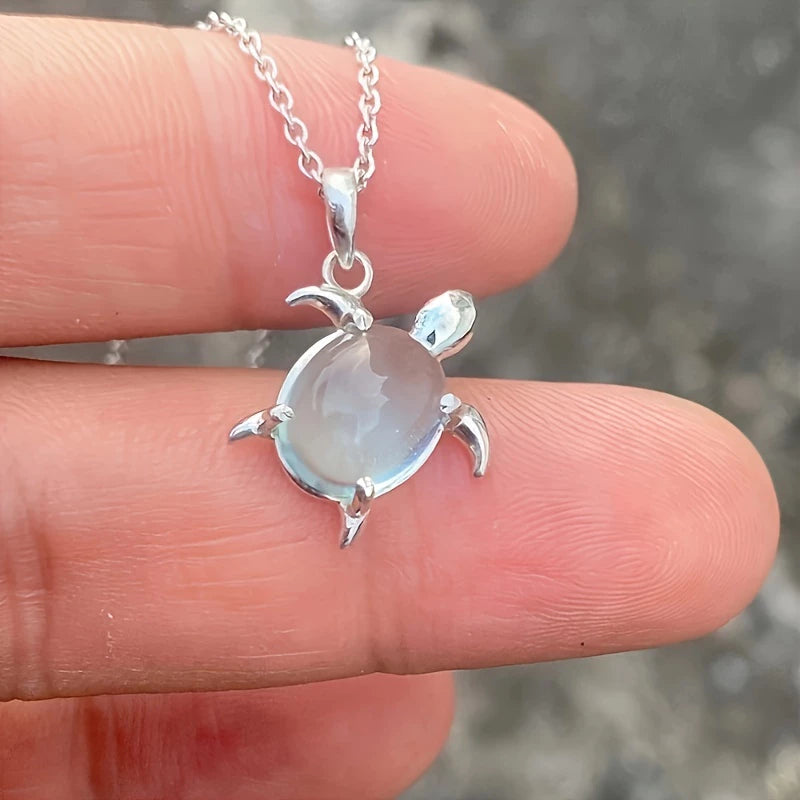 Colar com Pingente Tartaruga Azul e prata